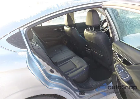 2021 Subaru Legacy Limited Xt z USA, uszkodzony, nr VIN 4S3BWGN61M3009663